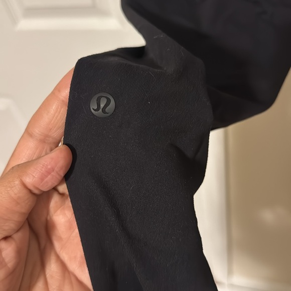 Lululemon joggers - Picture 7 of 8